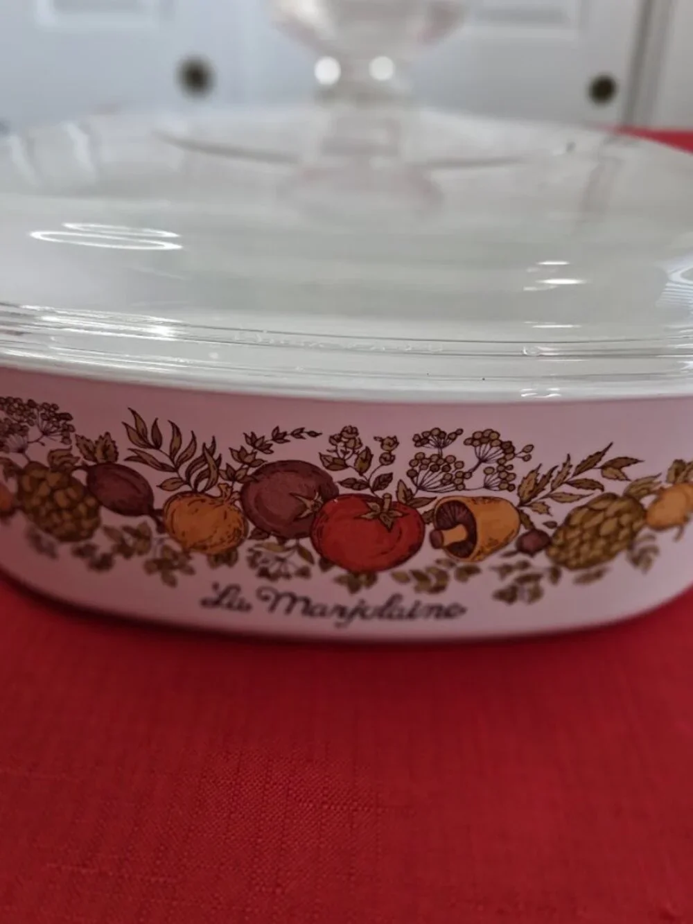 Corning Ware displays or utensil